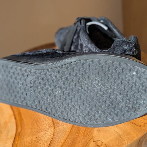 Rag & Bone Black crushed velvet sneaker size 39 - Picture 2 of 5